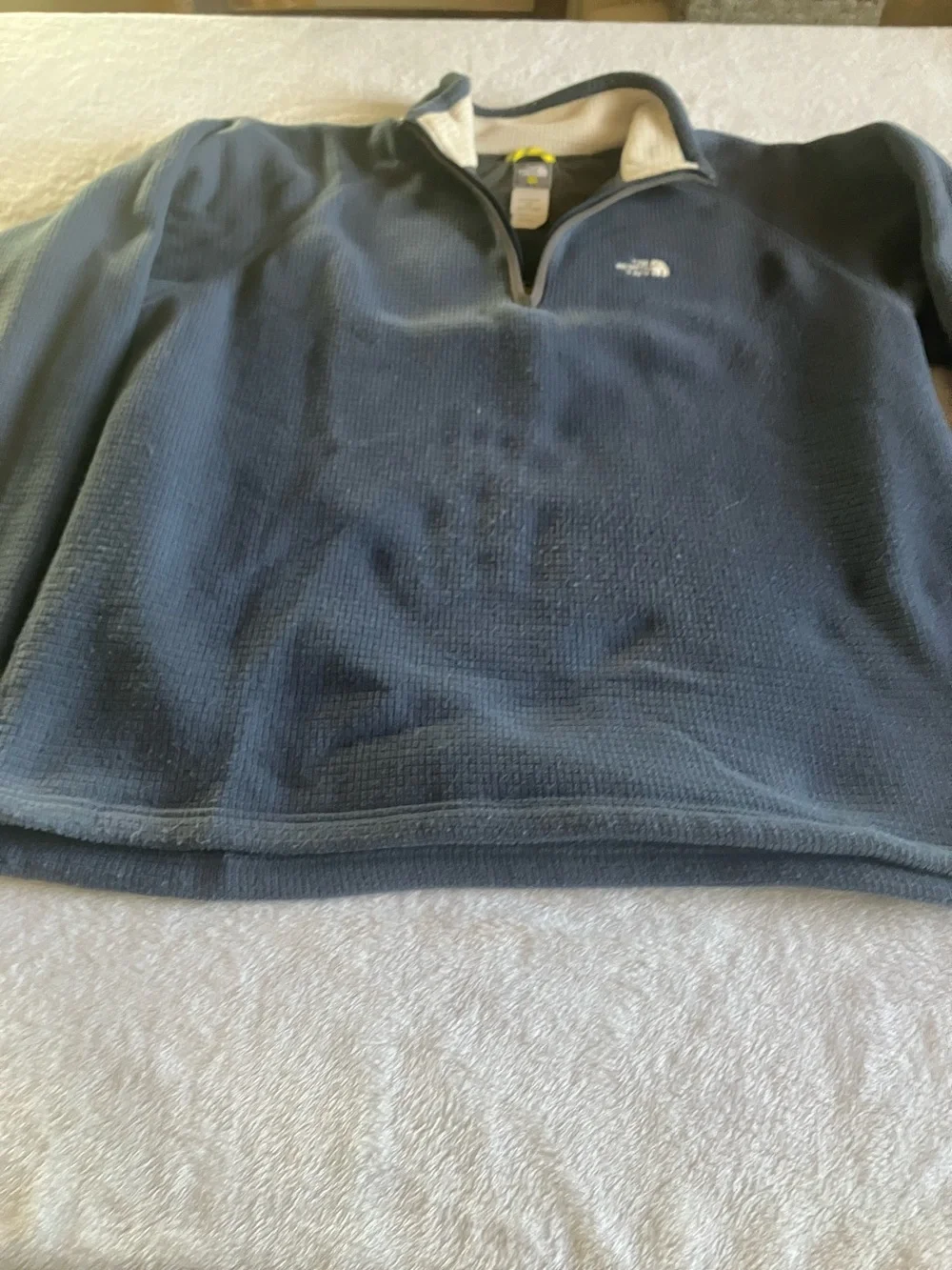 The North Face Men’s Navy Blue Quarter-Zip Fleece Pullover